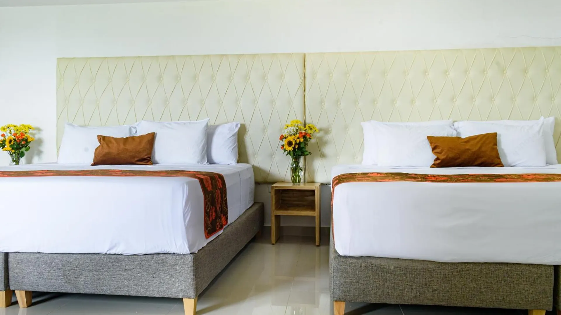 Hotel Caribe Plaza Barranquilla 3*, בארנקווילה קולומביה