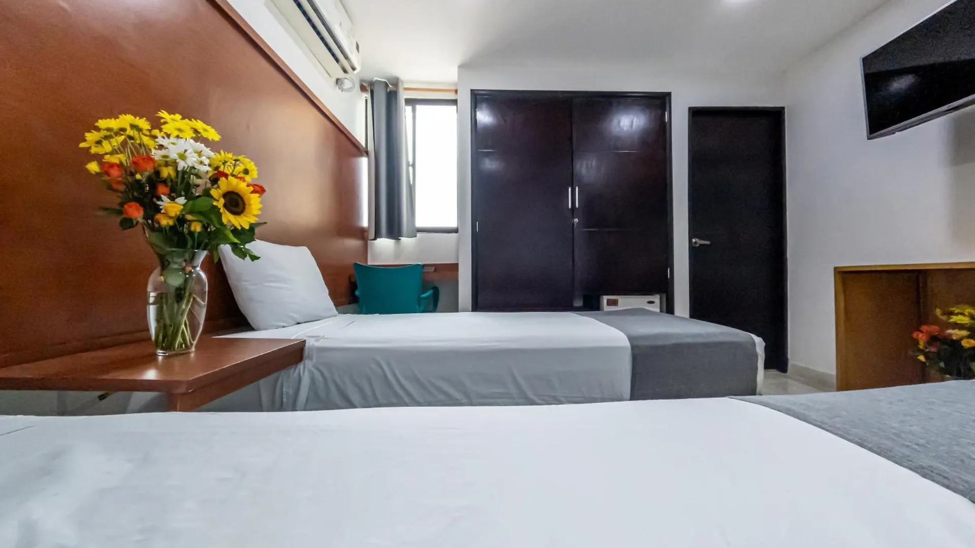 Hotel Caribe Plaza Barranquilla 3*, בארנקווילה קולומביה